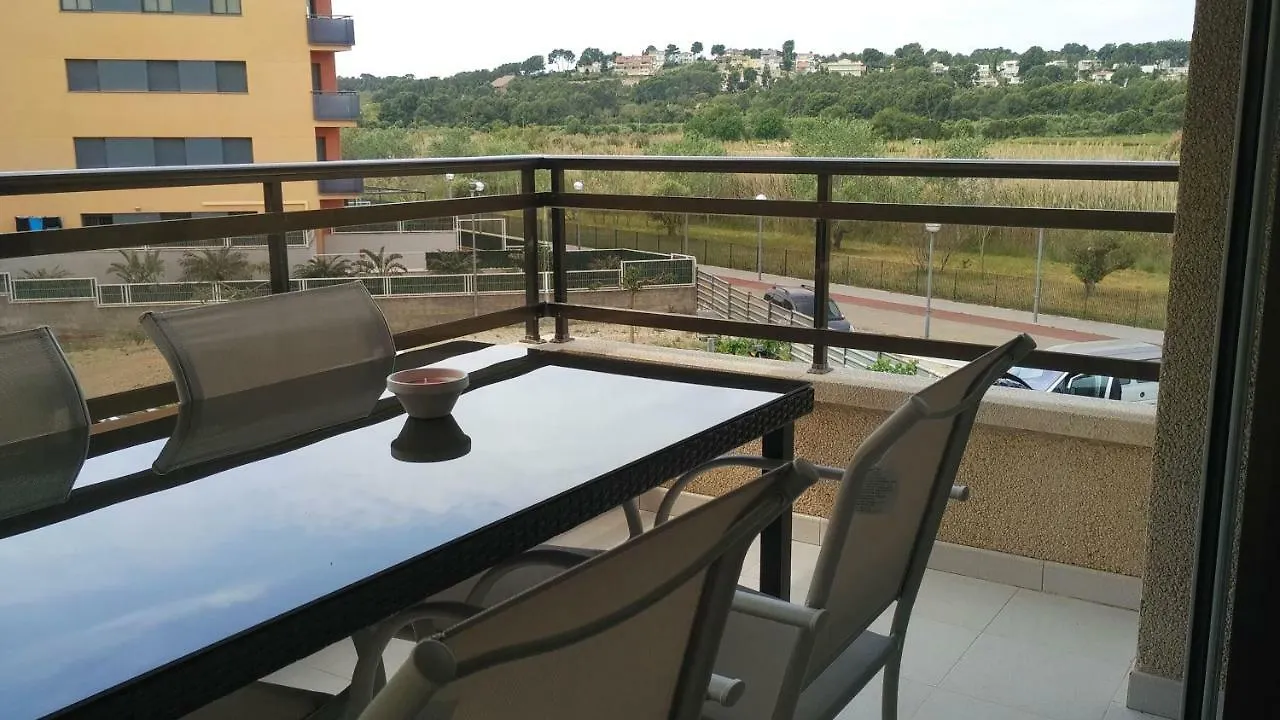 Playa Y Golf La Pineda Apartment